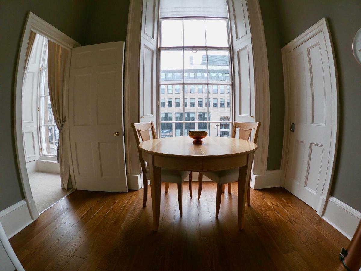Escape To @ Albyn Place * Edinburgh