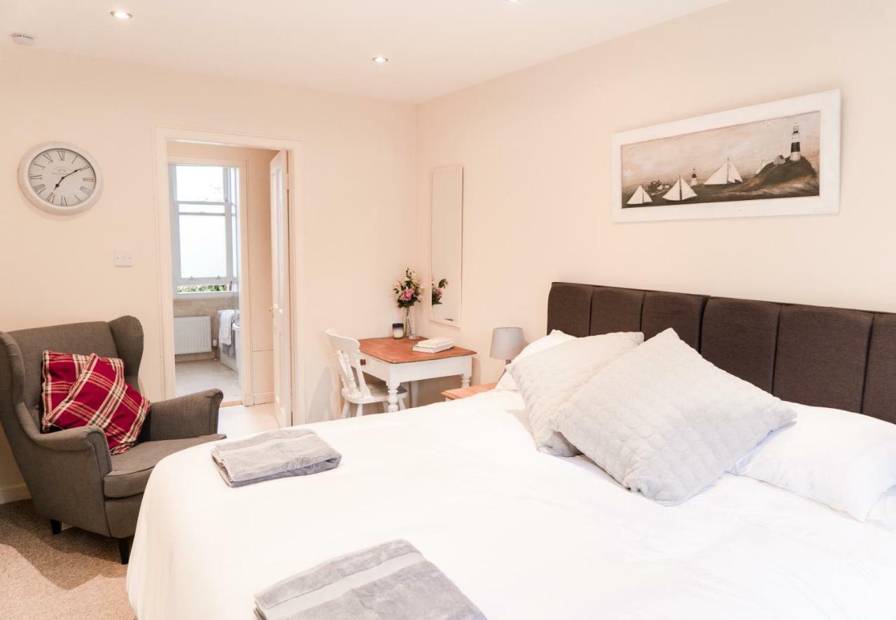Apartment A On The Brae *