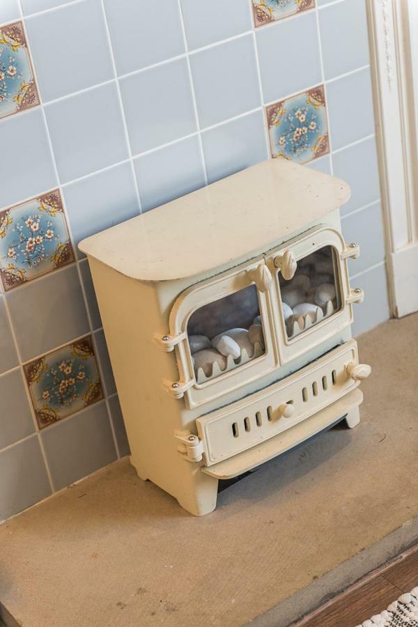 Vintage Apt, Pvt Garden, Wifi, New Town Apartment Edinburgh