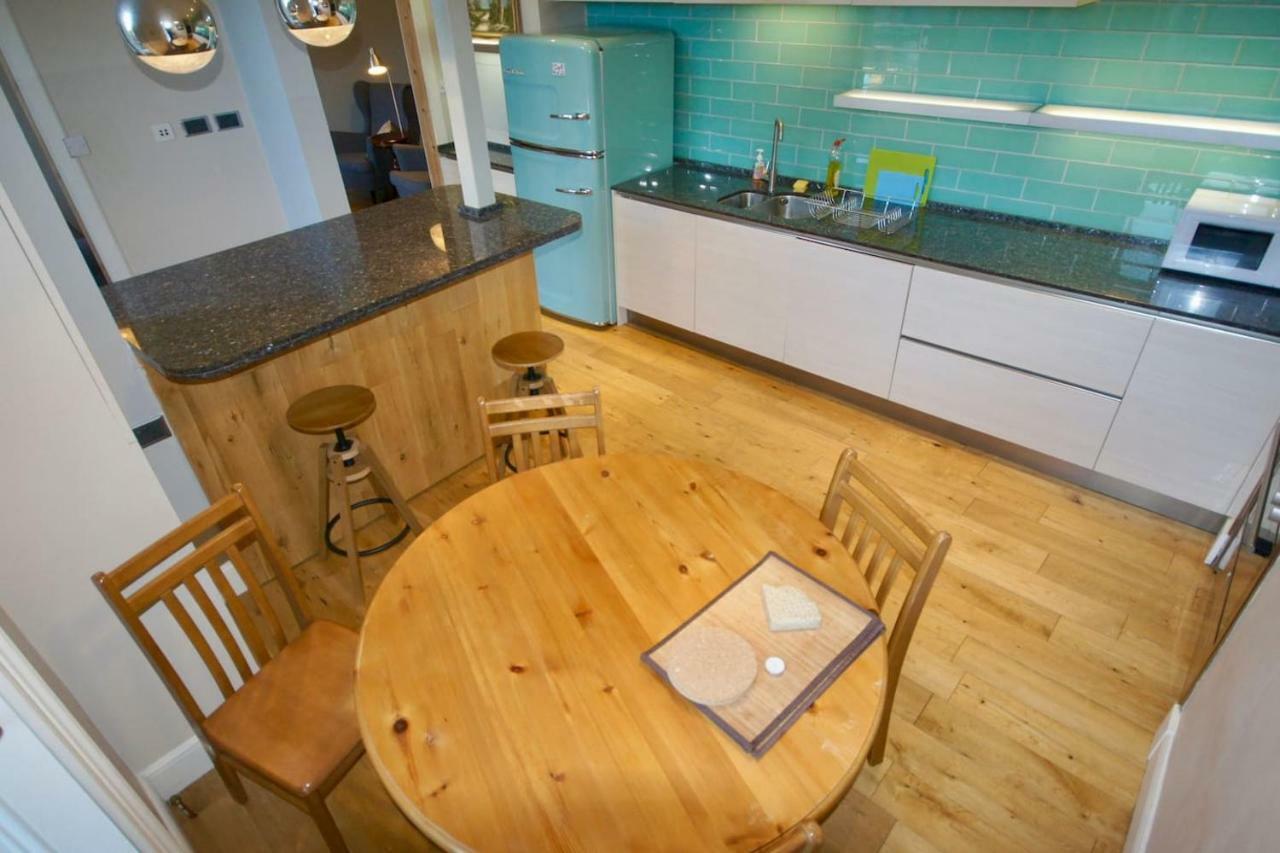 Spacious 2 Bed Next To Royal Mile & Waverley Apartment Edinburgh
