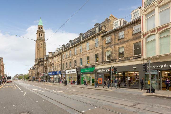 Modern 2bed 2bath Flat Near Princes Street *