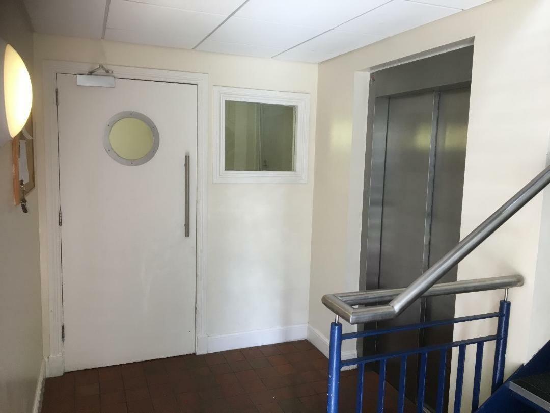 Apartment Holyrood Park
