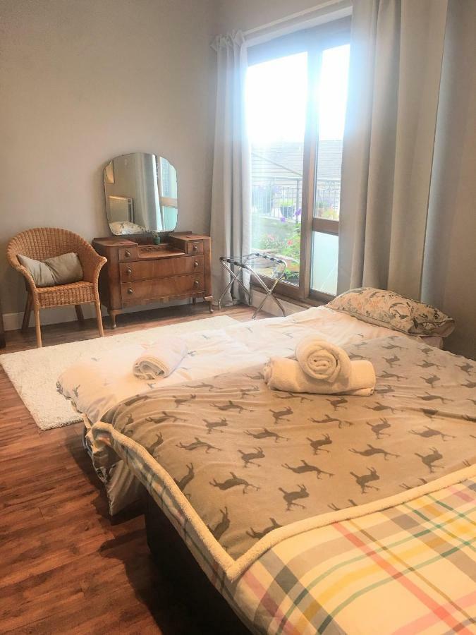 5 Bedroom Penthouse Appartement *