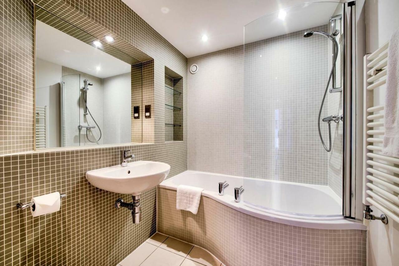 Altido Alluring 3br Apt Near The Centre With Parking Edinburgh