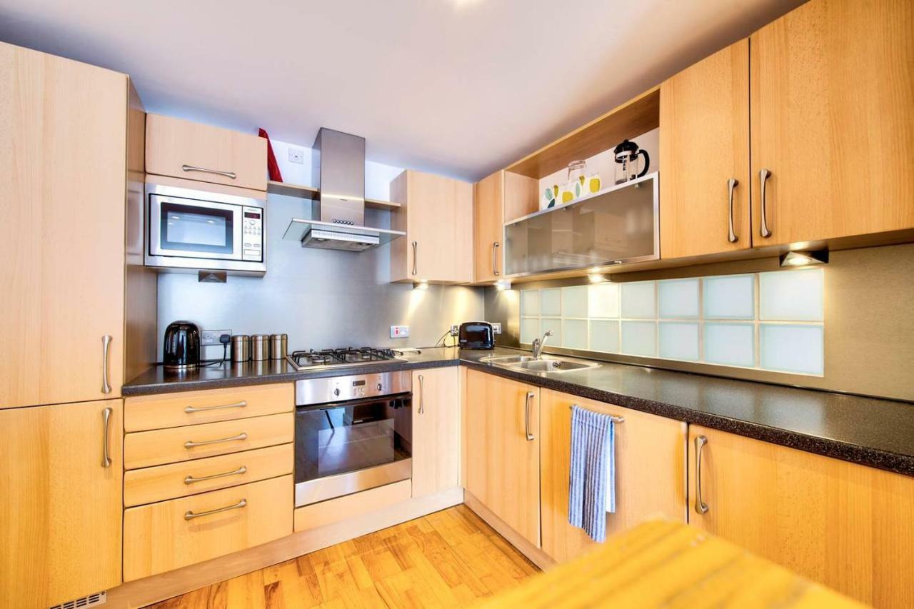 Altido Alluring 3br Apt Near The Centre With Parking *