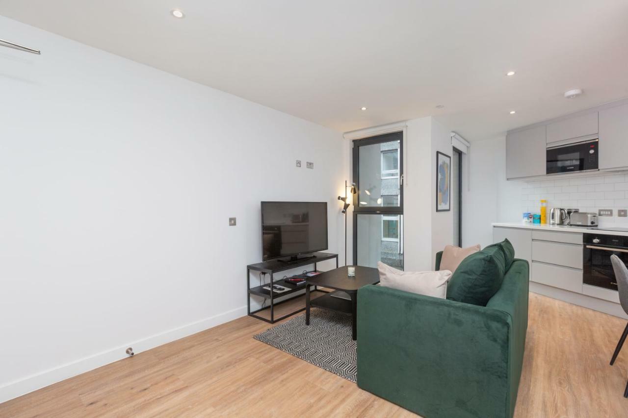 Altido Brand New Studio With Castle View Holiday home Edinburgh
