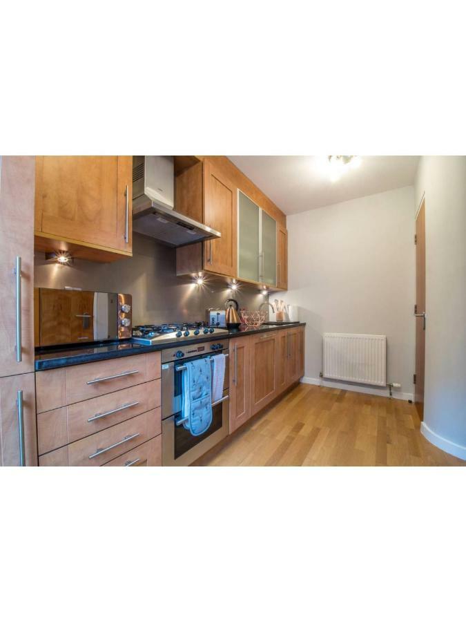 And Stylish One Bedroom * Edinburgh