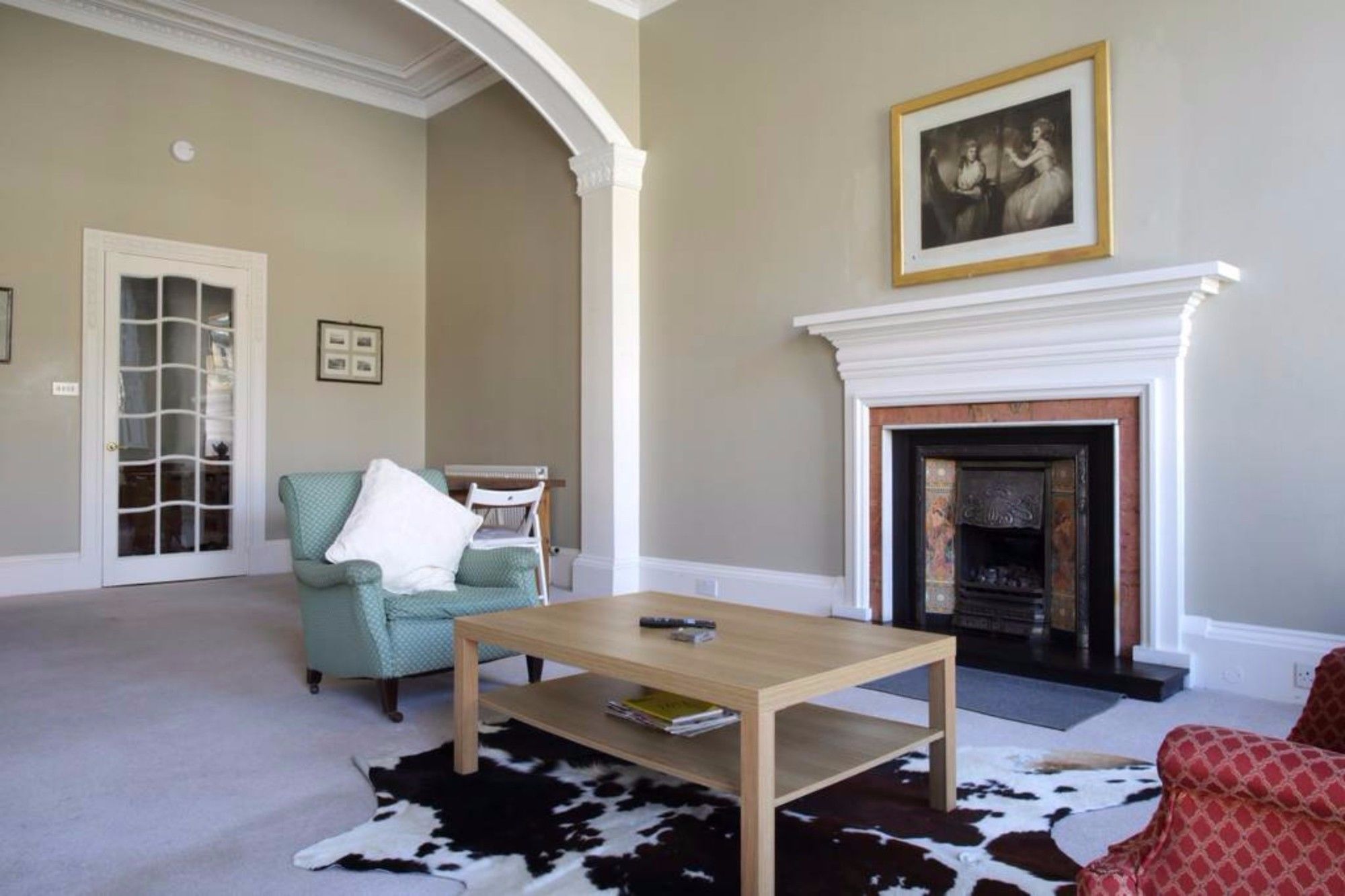 Grand New Town 2 Bedroom In Edinburgh