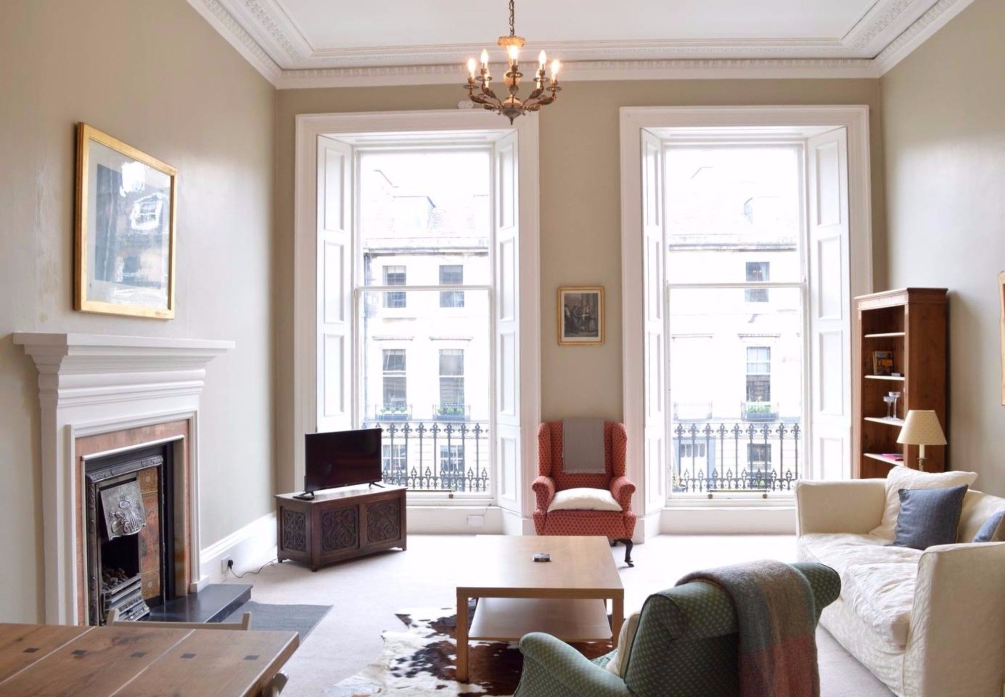 Grand New Town 2 Bedroom In * Edinburgh