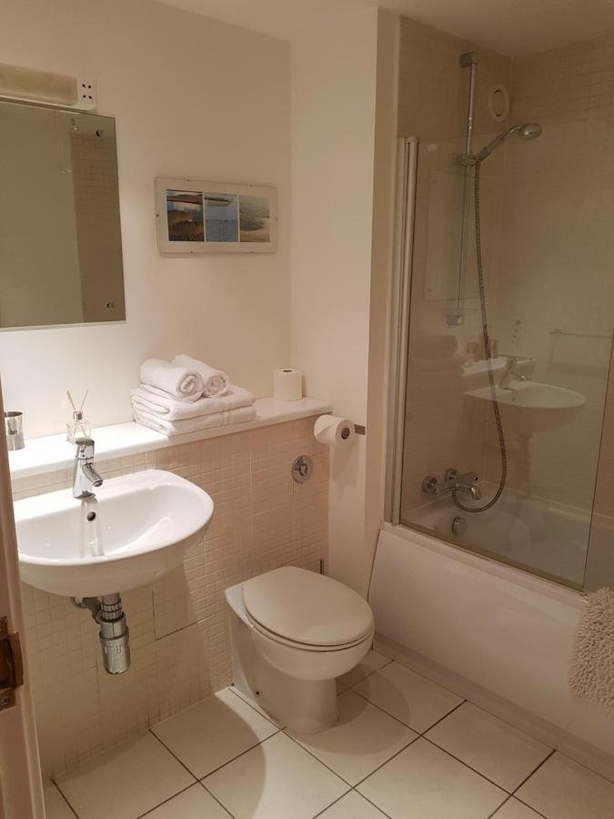 Executive Open Plan Apartment, Leith