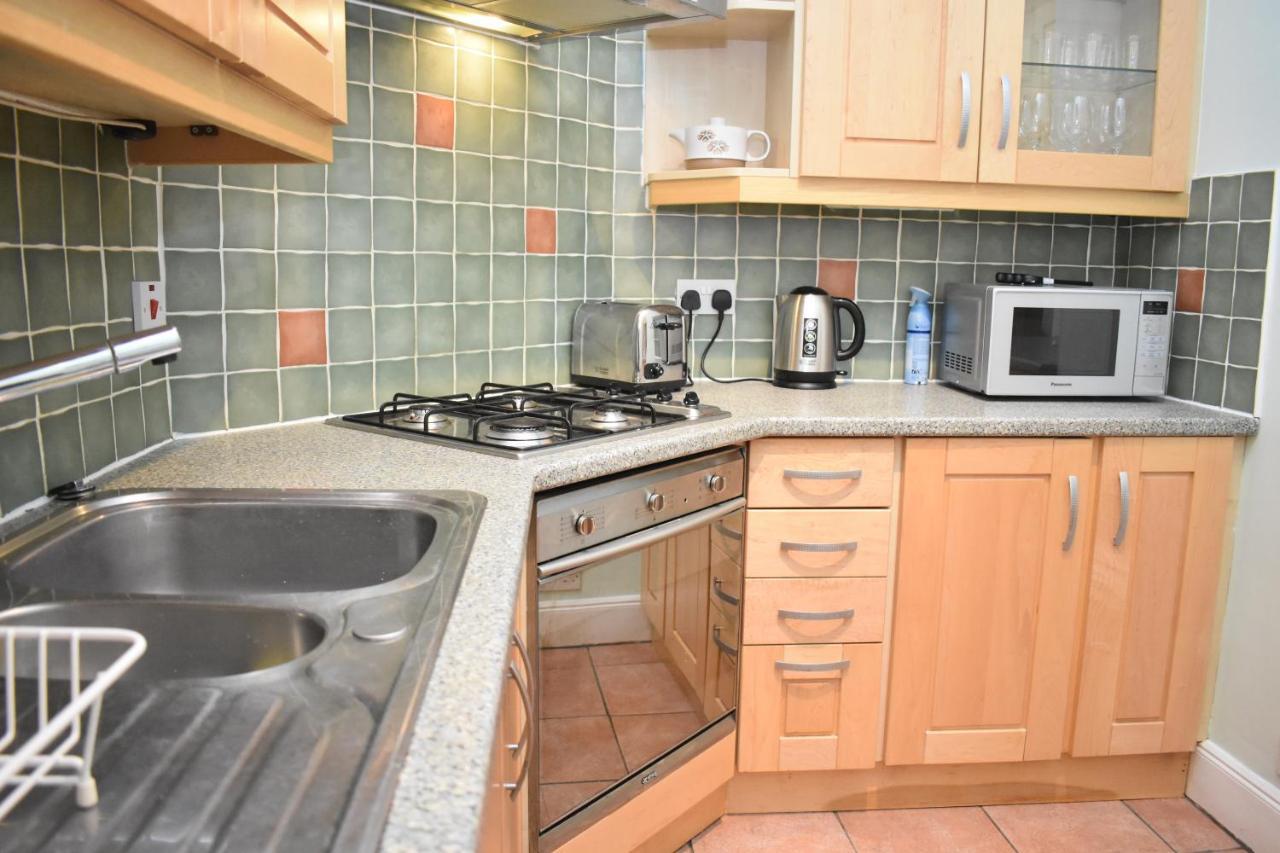 East Claremont - Beautiful 2br In Apartment EDI