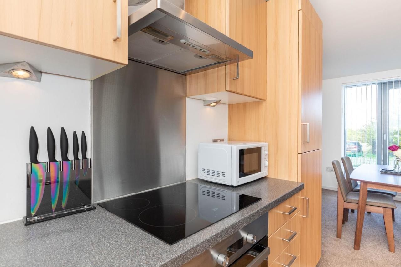 The Waterfront - 2 Bedroom Apartment Edinburgh