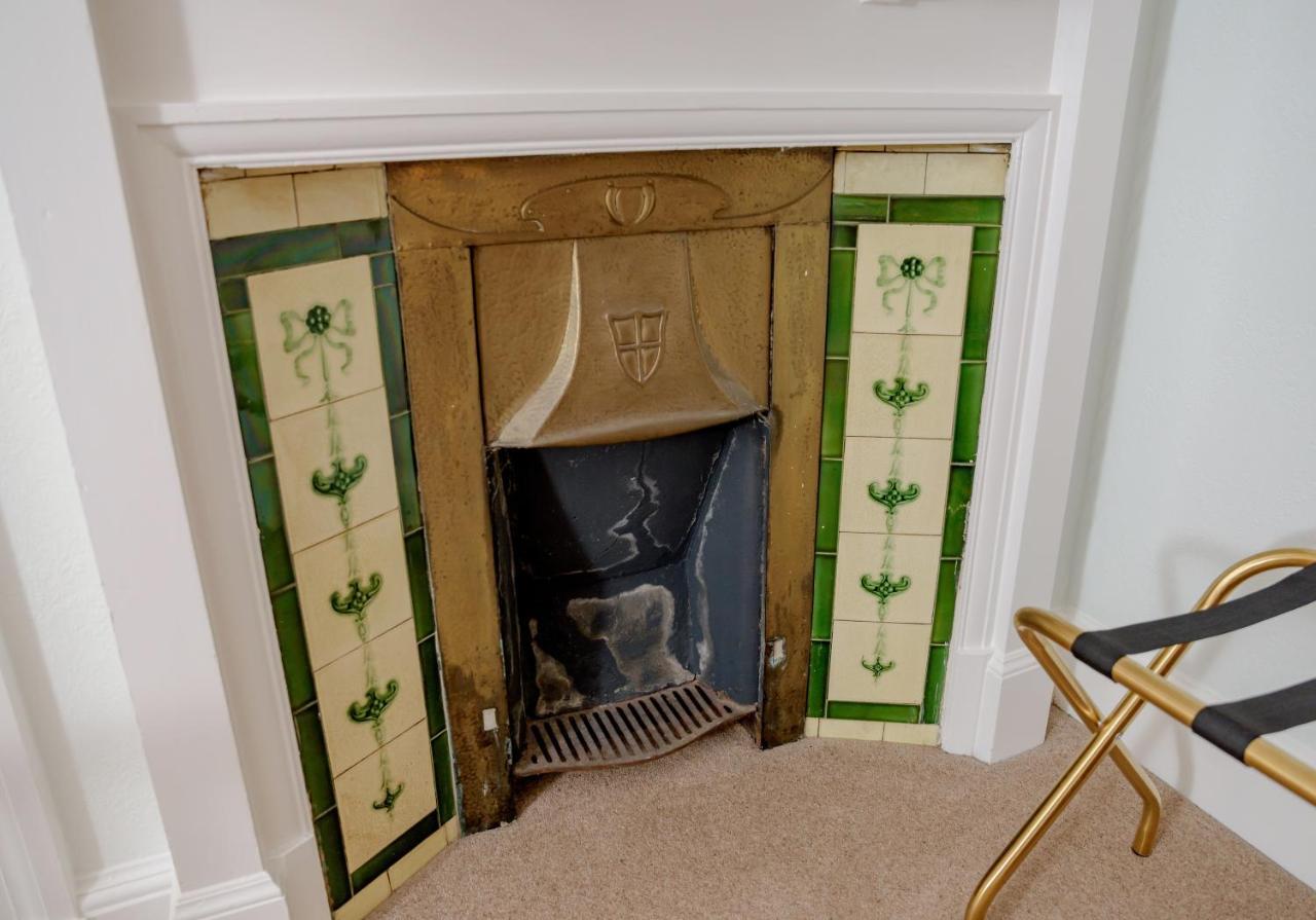 The Lauderdale Street Apartment EDI