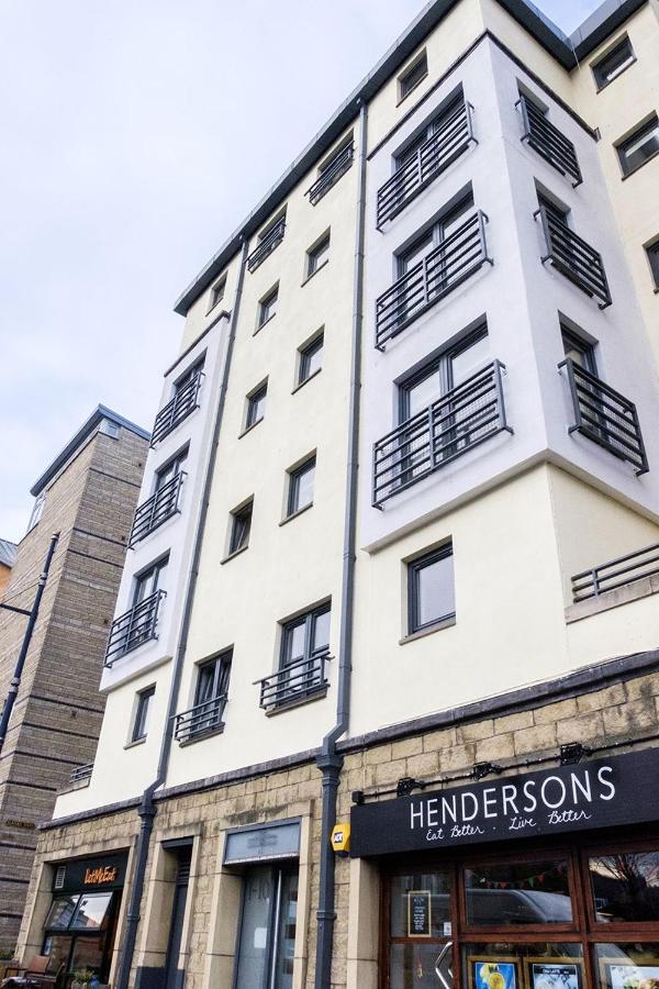 The Rock View Old Town 2-bedroom Terrace Lift Parking