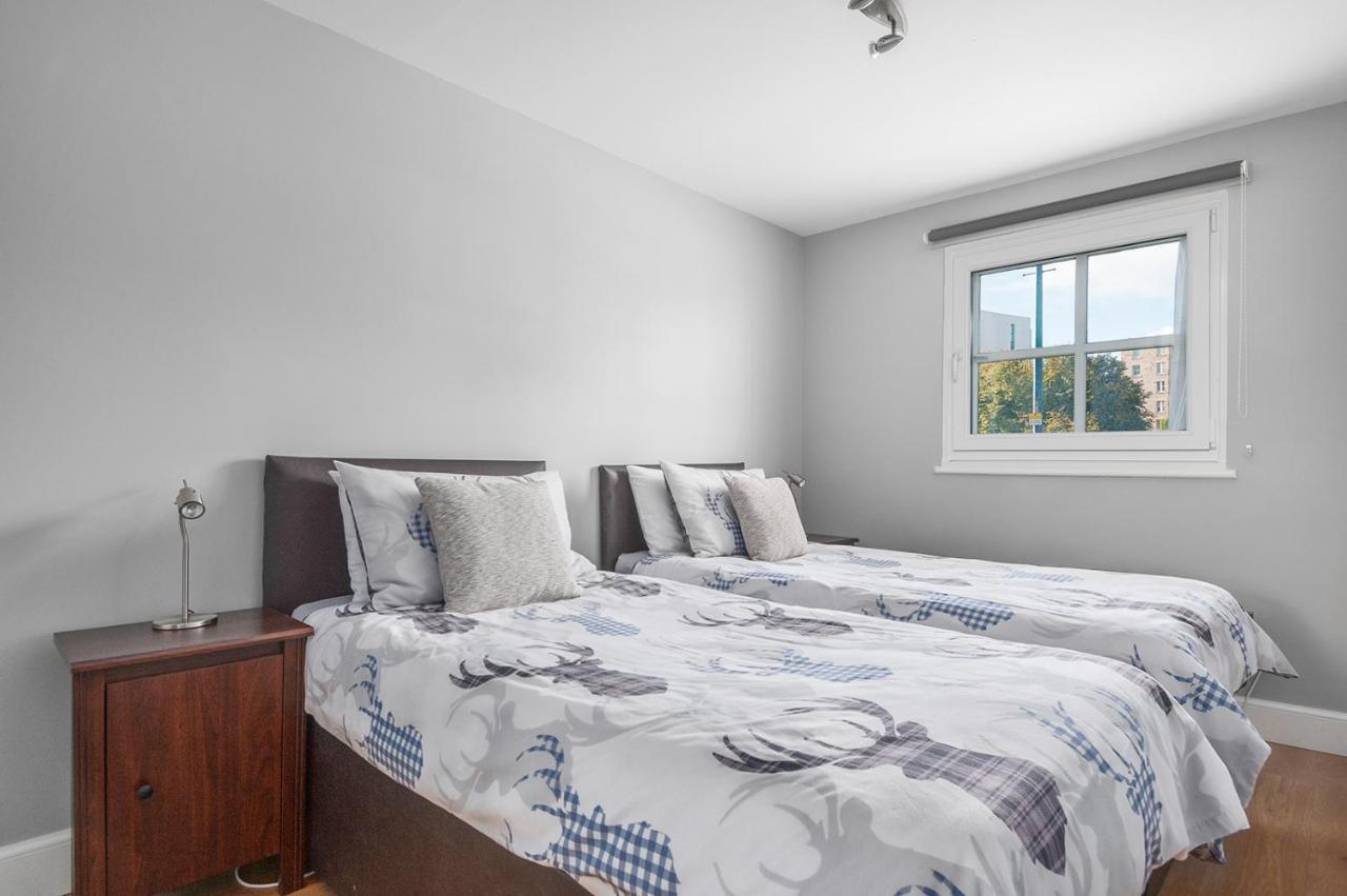 The Shore Apartment *