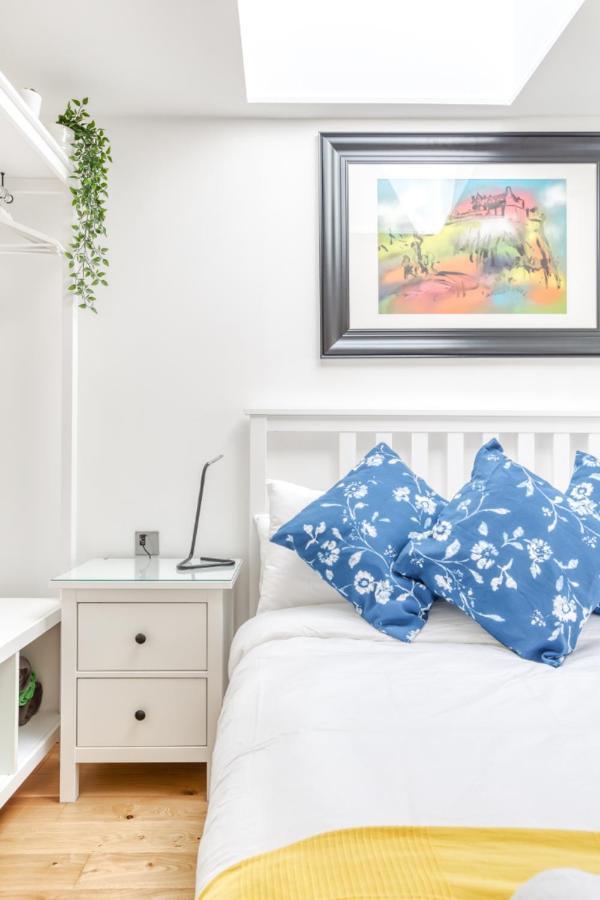 Bright 3 Bed Flat With Pool & Parking * Édimbourg