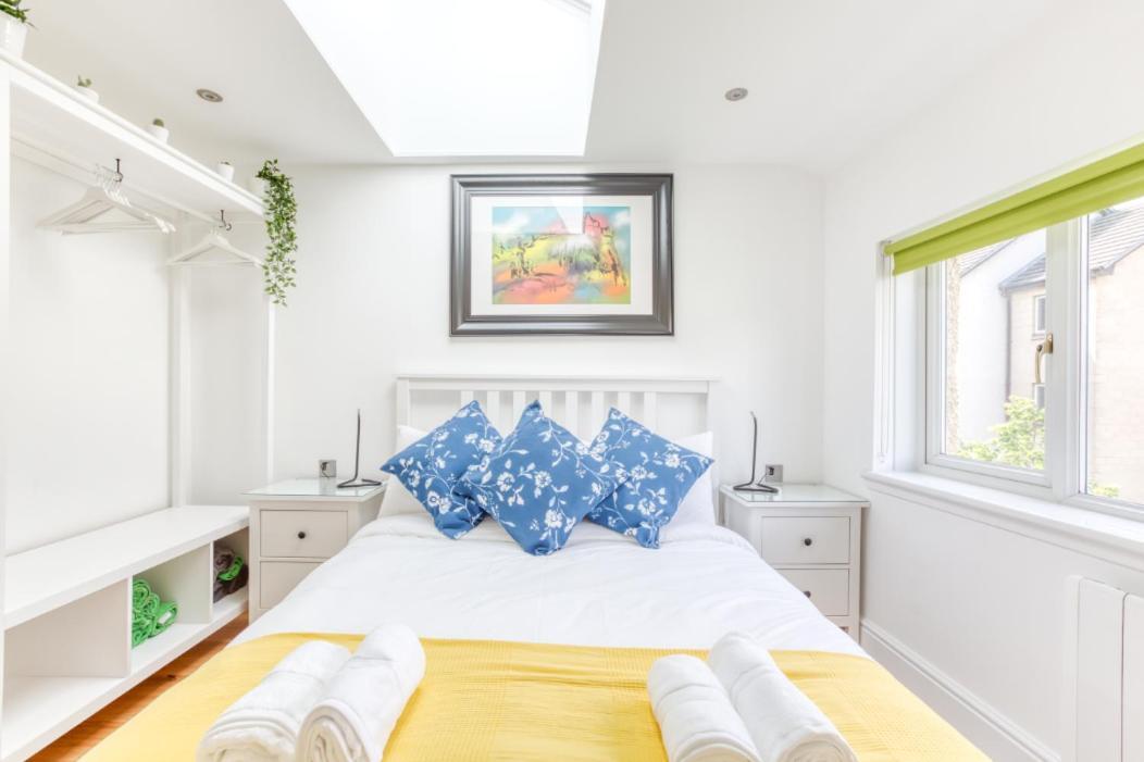Appartement Bright 3 Bed Flat With Pool & Parking *