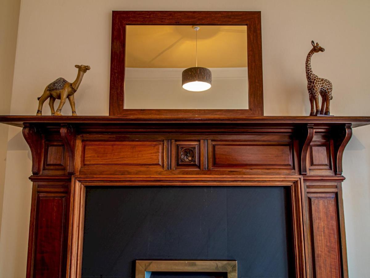 Pass The Keys Beautiful And Bright Georgian Style Morningside Apartment Edinburgh