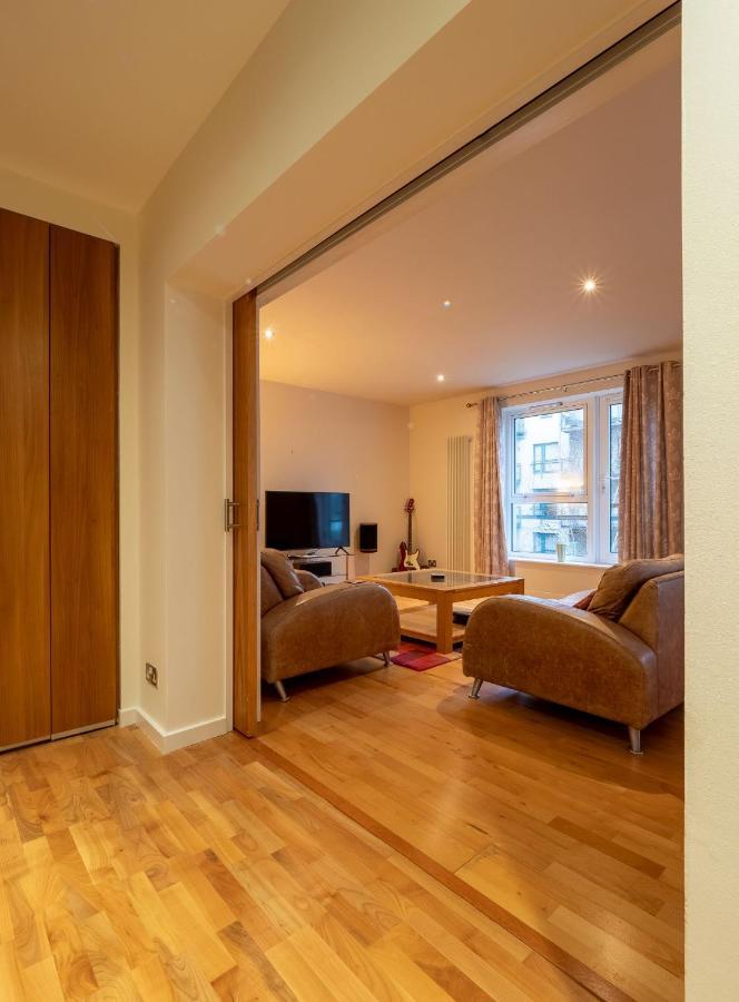 Appartement Altido Elegant 2br Apt With Balcony And Parking *