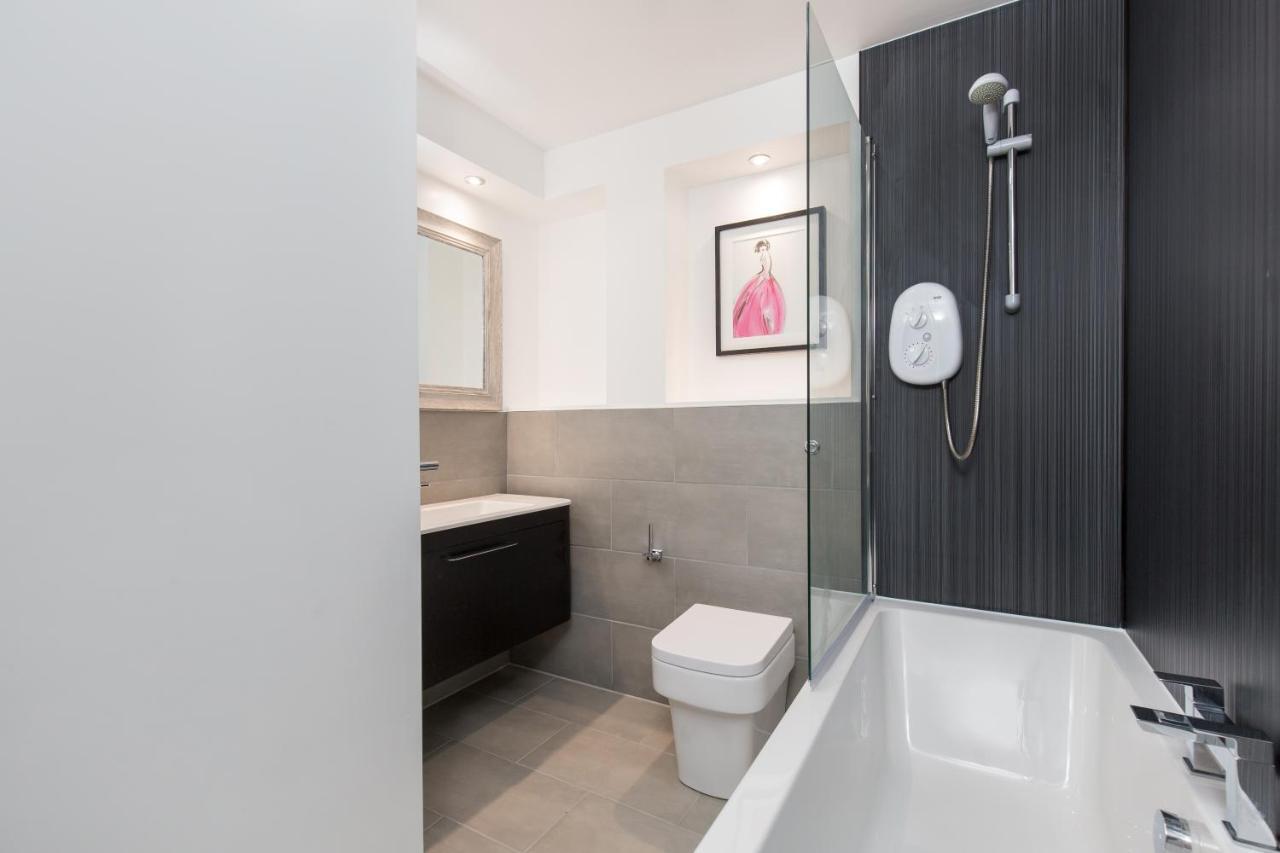 415 Lovely And 2 Bedroom With Secure Parking Apartment Edinburgh