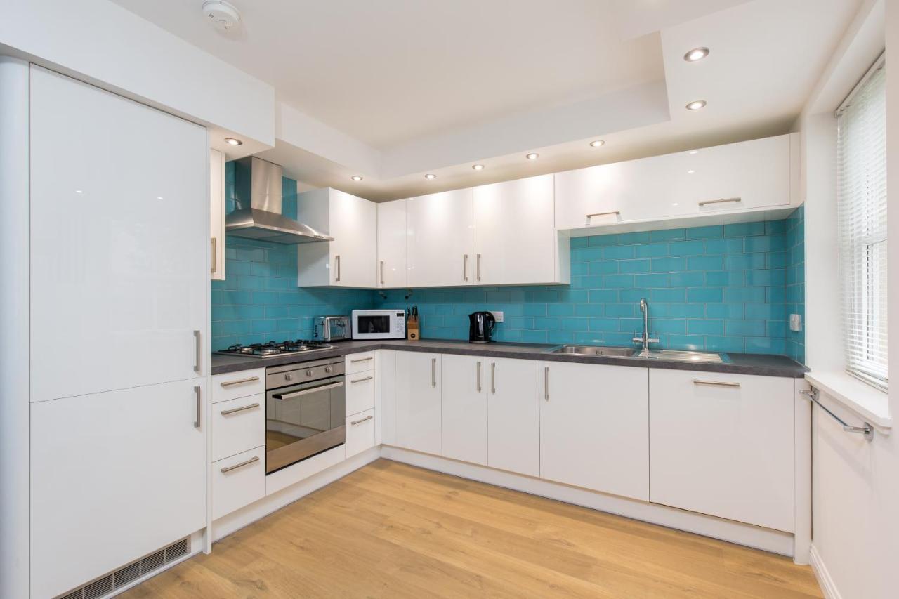 415 Lovely And 2 Bedroom With Secure Parking