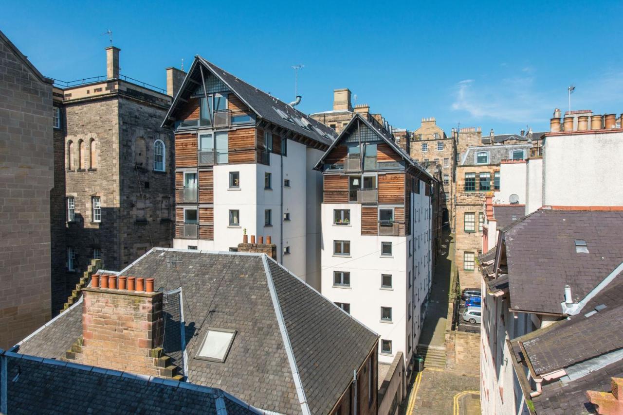 Old Fishmarket Close, Royal Mile