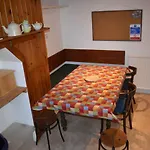 Traditional Apartment Oer The Meadows