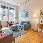 Pass The Keys Homely & Light-Filled 1 Bedroom Flat In Chic Area Of Edinburgh Near City Centre
