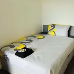 Simple 2Bed Flat In Edinburgh.