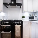 Meadowbank Residence 3-Bed