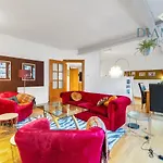 1 Bed Apartment, Edinburgh Royal Mile - Diamond Short Lets