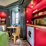 Rock House - Photographer\'S Studio - Historic Gem In The Heart Of The City