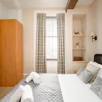 Stylish & Central 2Br Stockbridge Gem