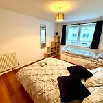 Pilrig Heights Apartment - Central - Free Parking & Fast Wifi