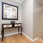 Royal Mile Apartments By Joivy
