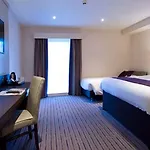 Premier Inn Edinburgh City Centre