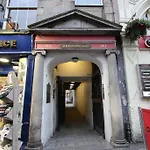 3 New Assembly Close - Royal Mile
