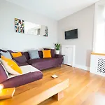 Boutique City Centre 1 Bed Apartment