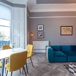 Meadowville Apartment