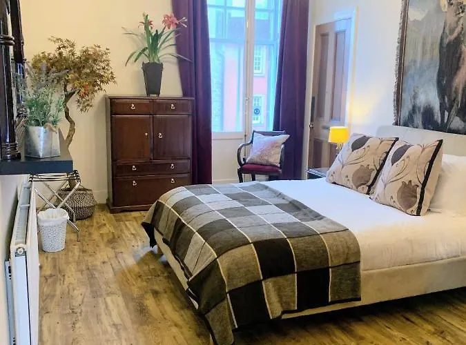 Bailie Royal Mile Apartment
