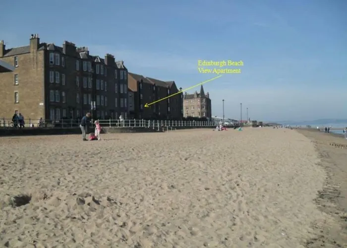 Edinburgh Beach View Apartment