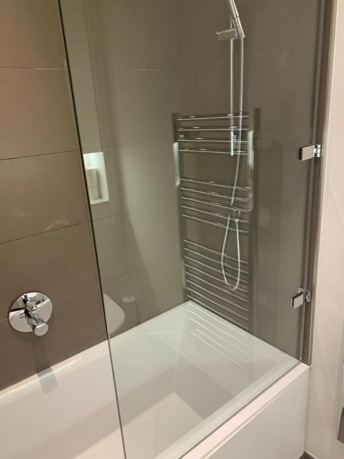 Quartermile 1 Bedroom * Edinburgh
