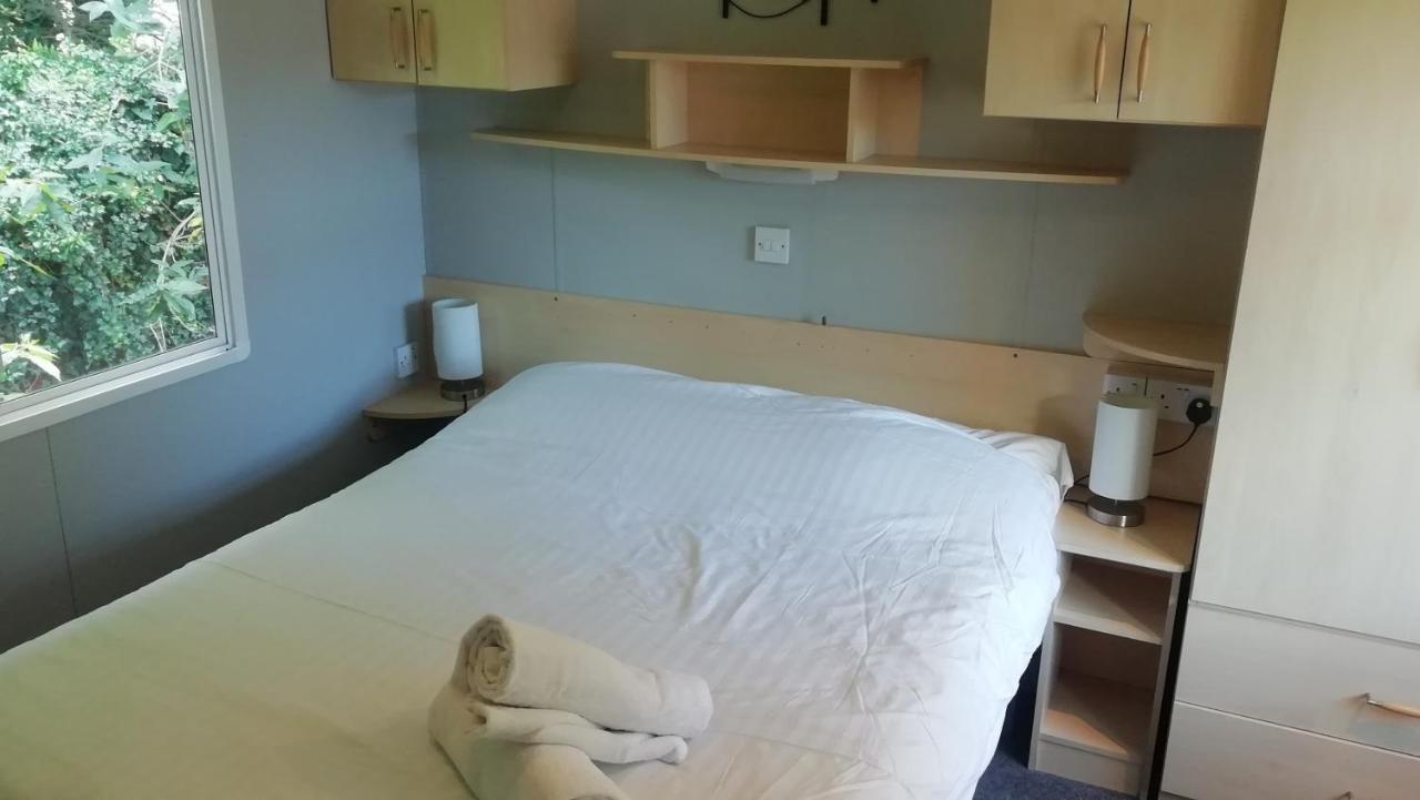 Static Caravan For Hire, Budget Friendly Holiday home *