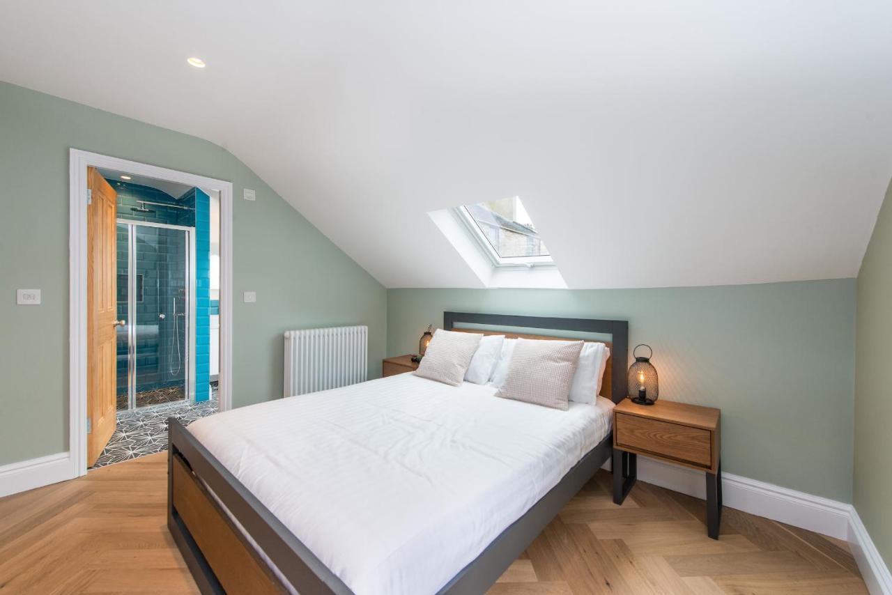 Centre, Newly Refurbished Stylish