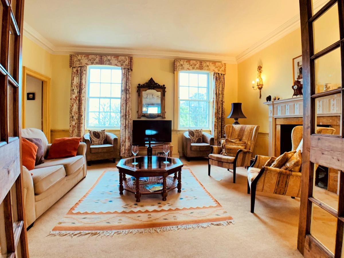 F2 Charming Centre Full Of Character Apartment Edinburgh