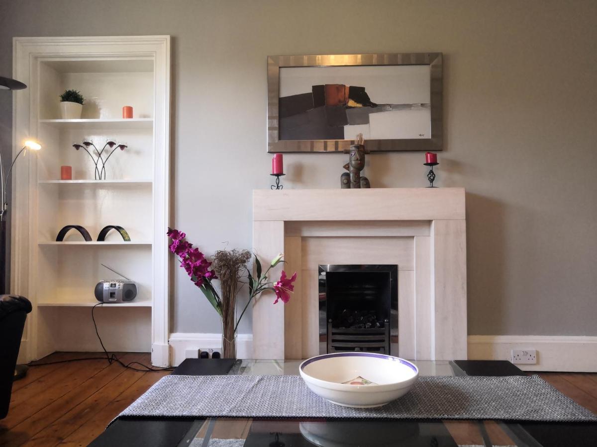 Spittal Street Residence, Spacious 2 Bedroom Close To Castle * Edinburgh