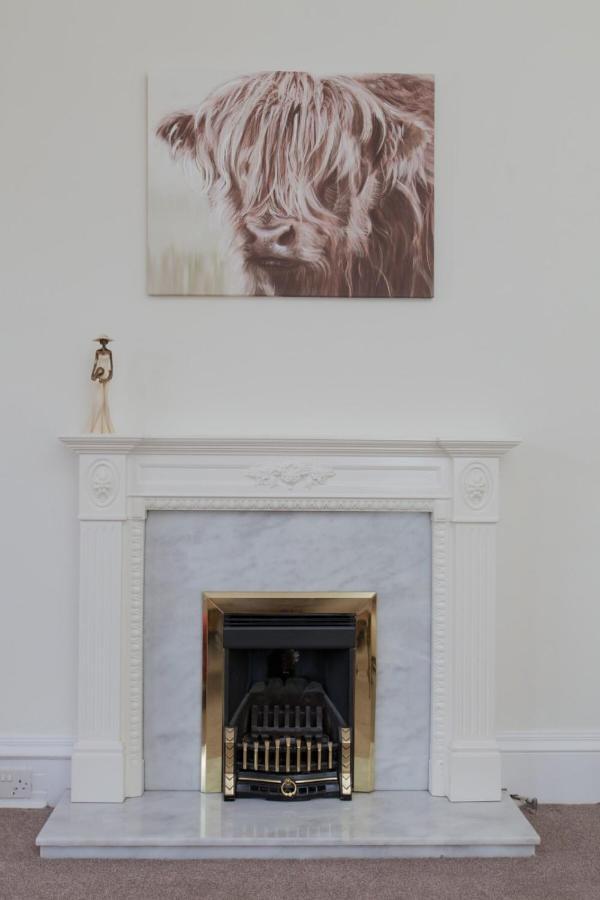 Apartment Spacious And Bright Polworth Flat *