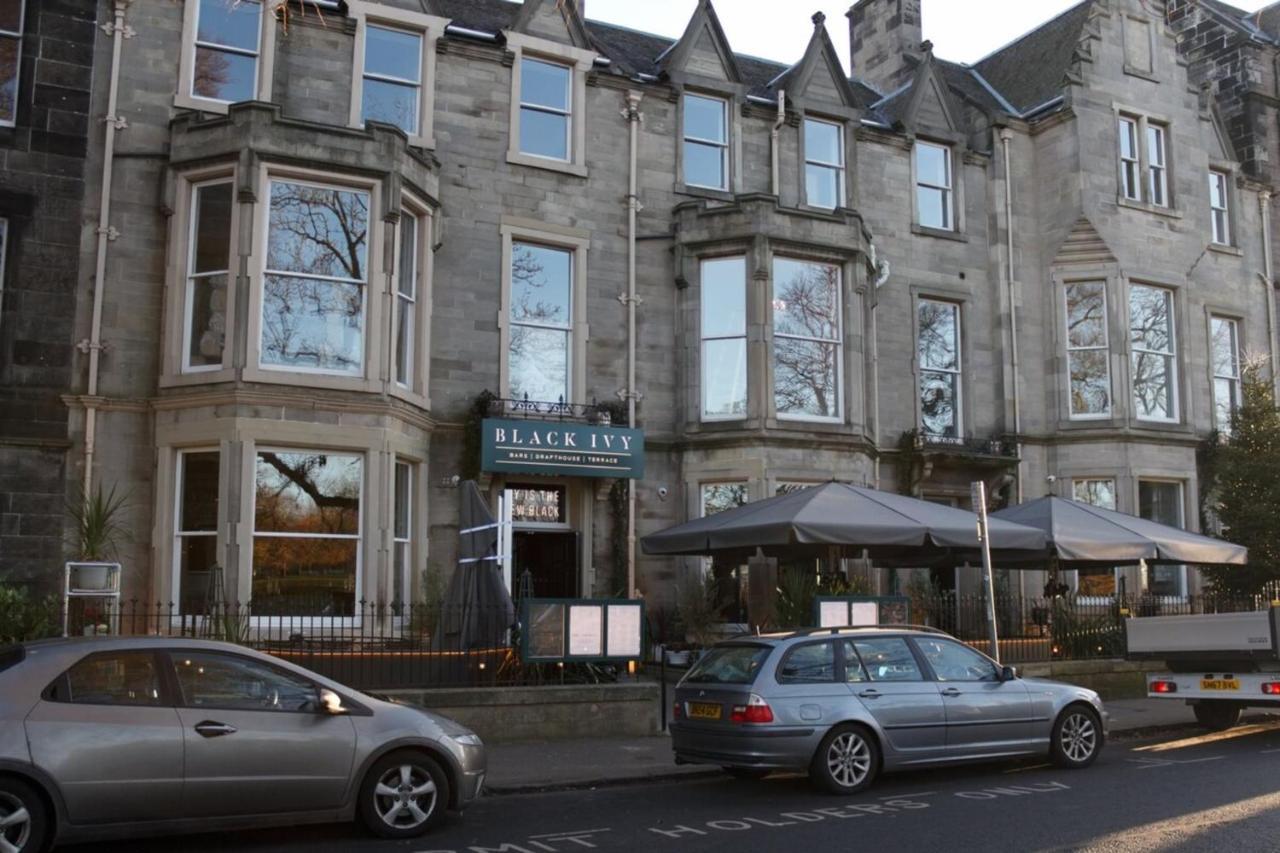 Apartment Traditional Oer The Meadows