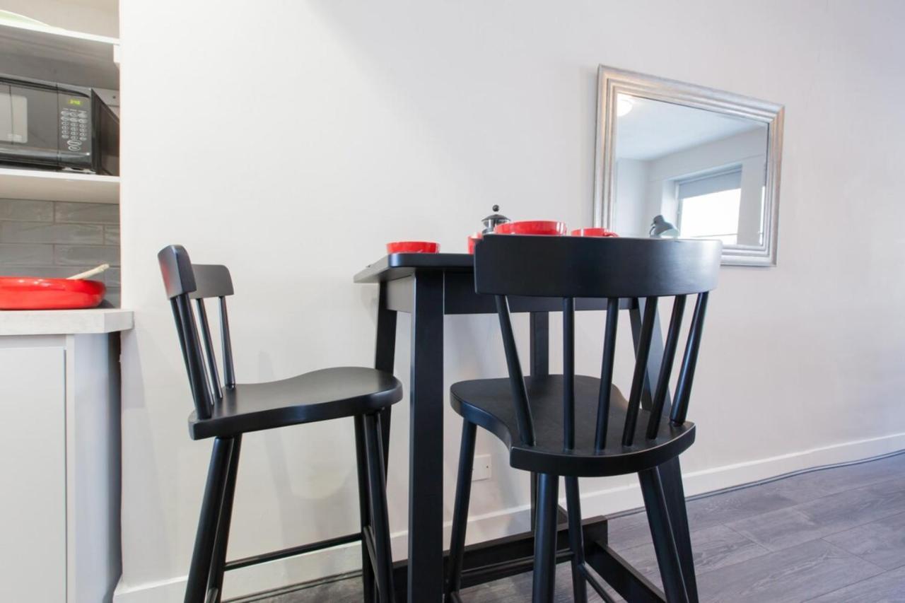 Apartment Stylish Royal Mile With Balcony