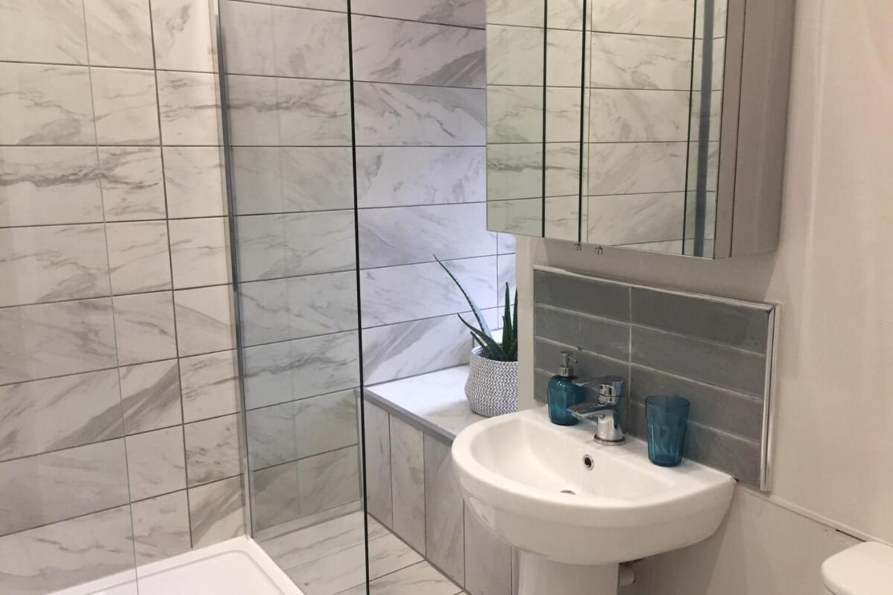 Stylish Royal Mile With Balcony Apartment EDI